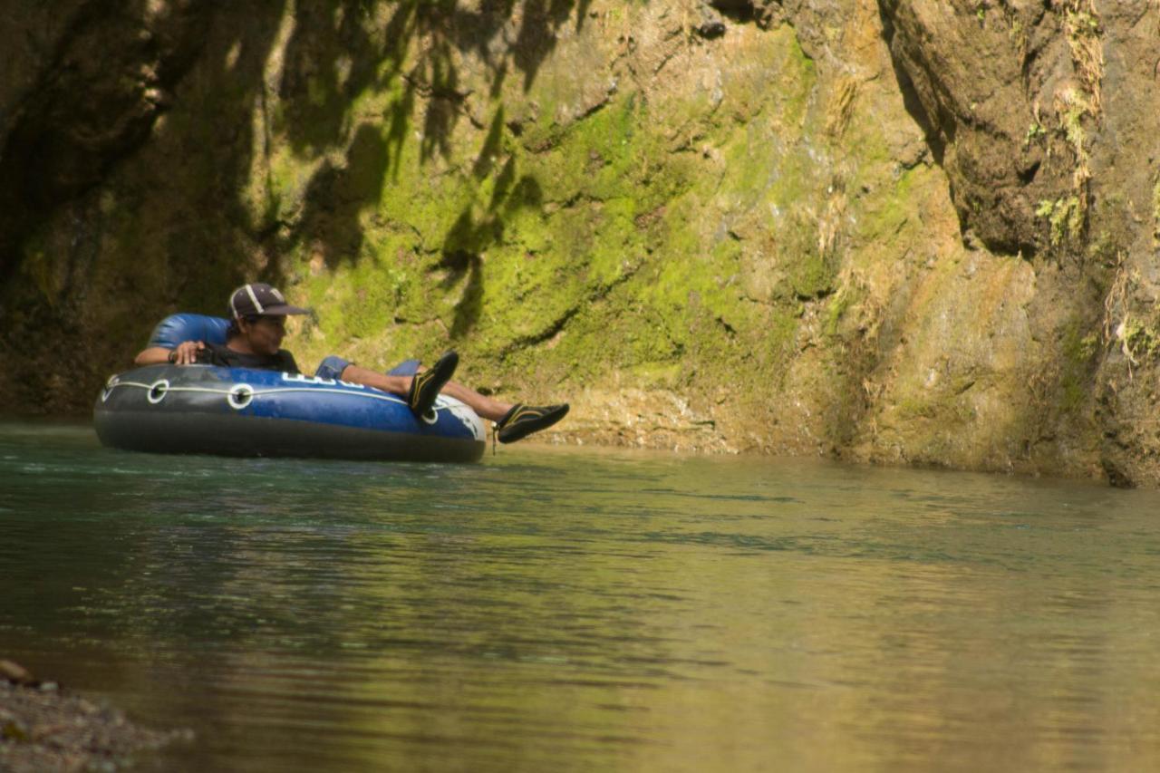 Rio Agujitas Eco Farm Hostel And Tours Drake Bay Bagian luar foto